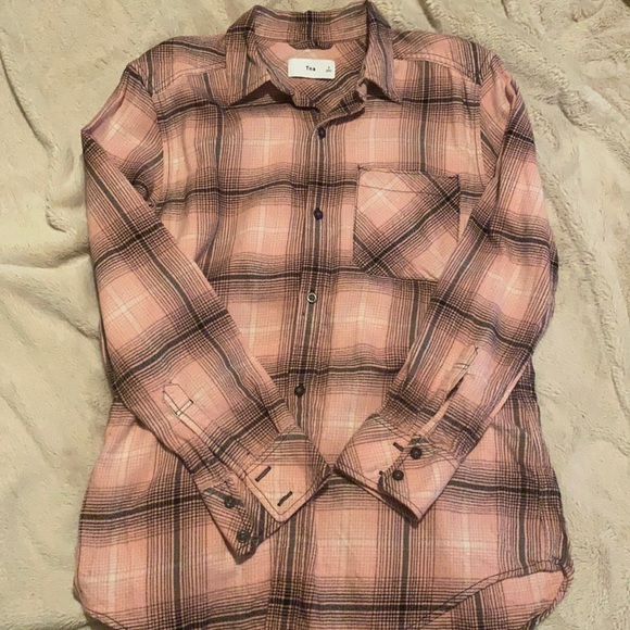 TNA Aritzia Flannel Shirt - Picture 1 of 3